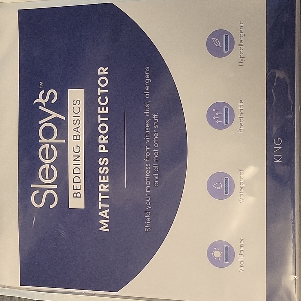 Sleepy's Bedding Basics Mattress Protector King